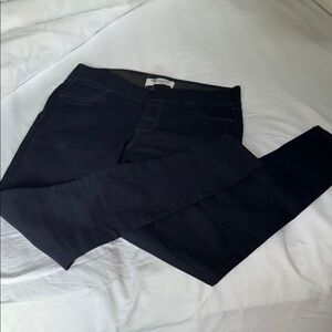 Old Navy Skinny Jean Jeggings, Sleek Fit,
Women’s, size S